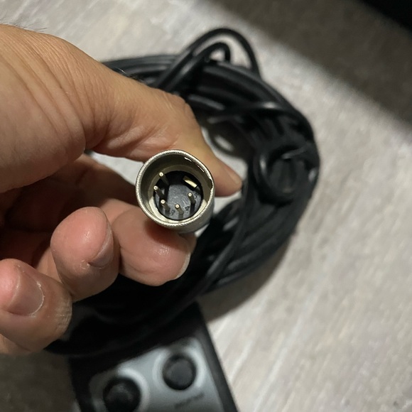 Controller For For Machines Showtec , with volume control . - Picture 5 of 6